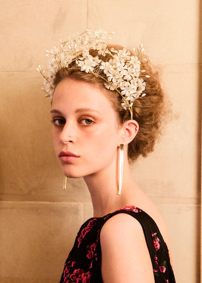 luxury headpiece with white flowers